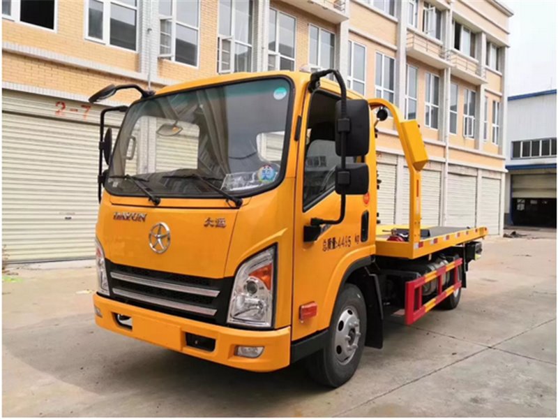 大運(yùn)一拖二清障車(chē)多少錢(qián)