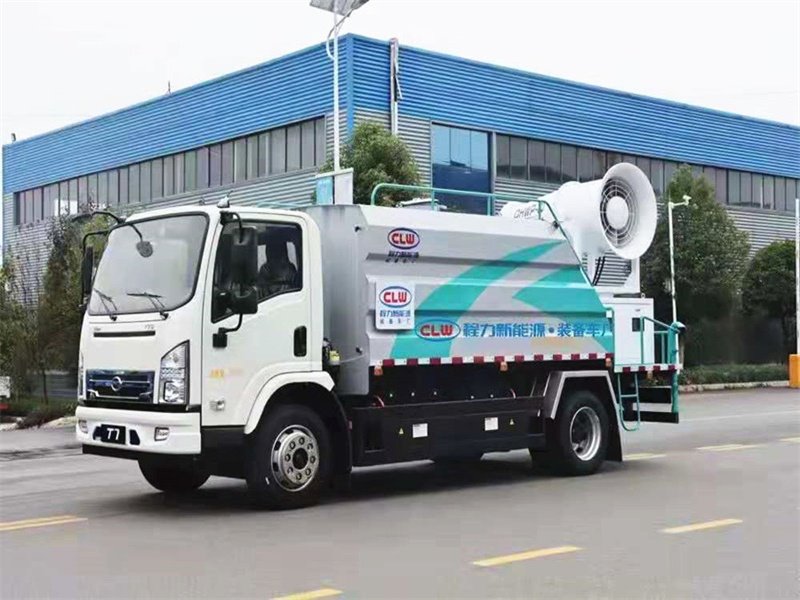 比亞迪T7B純電動霧炮車發(fā)車現(xiàn)場