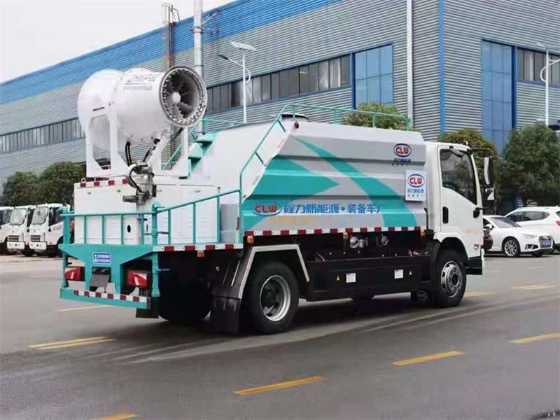 比亞迪T7B純電動霧炮車發(fā)車現(xiàn)場