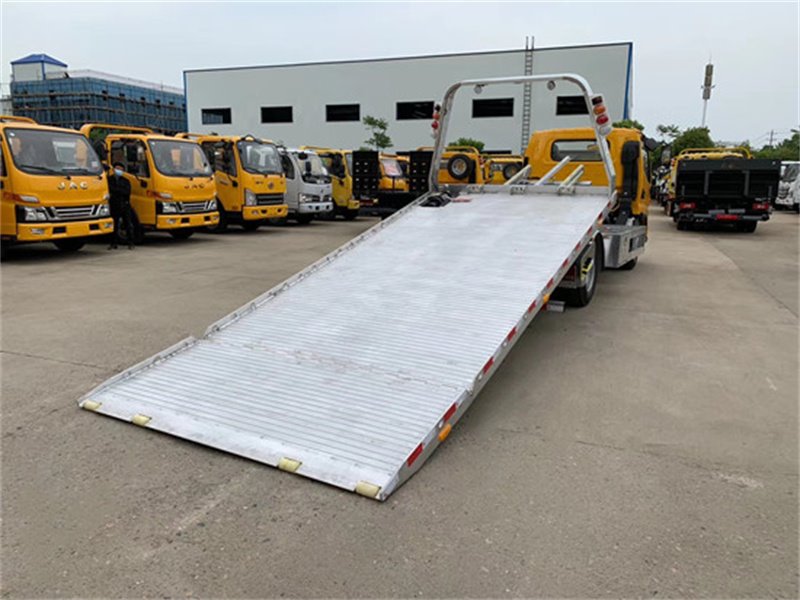 鋁合金一拖二道路清障車現(xiàn)車價(jià)格實(shí)惠
