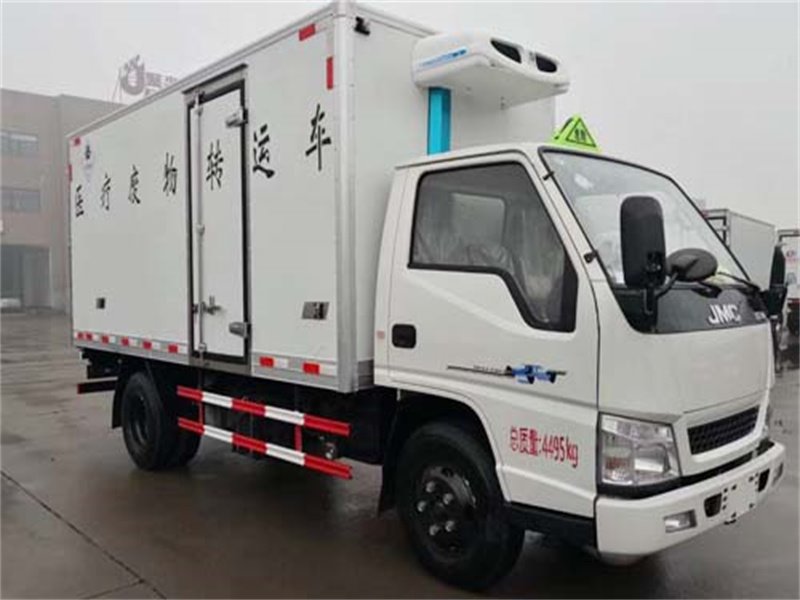 江鈴醫(yī)療廢物轉(zhuǎn)運(yùn)車配備參數(shù)