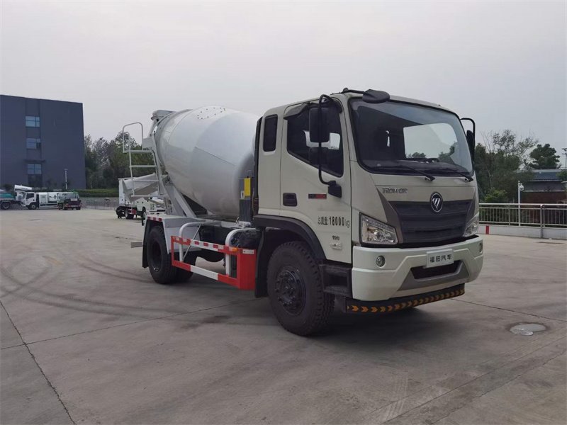 一輛5.5方攪拌車多少錢