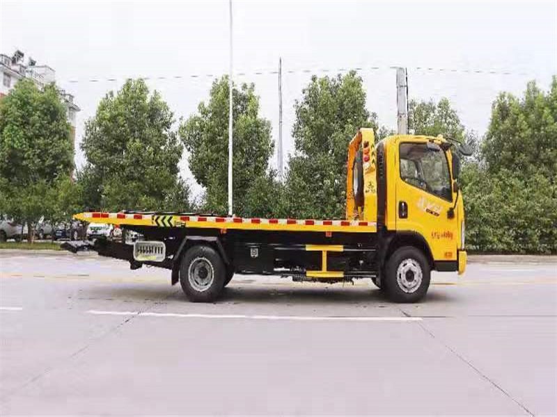 國(guó)六解放虎V一拖二藍(lán)牌加大型清障車頂配