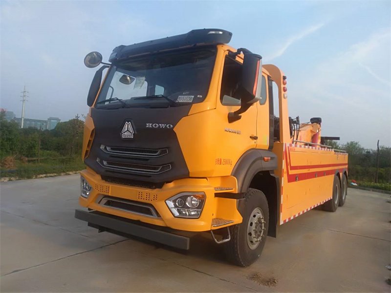 重汽豪瀚后雙橋托吊連體重型清障車性價比高