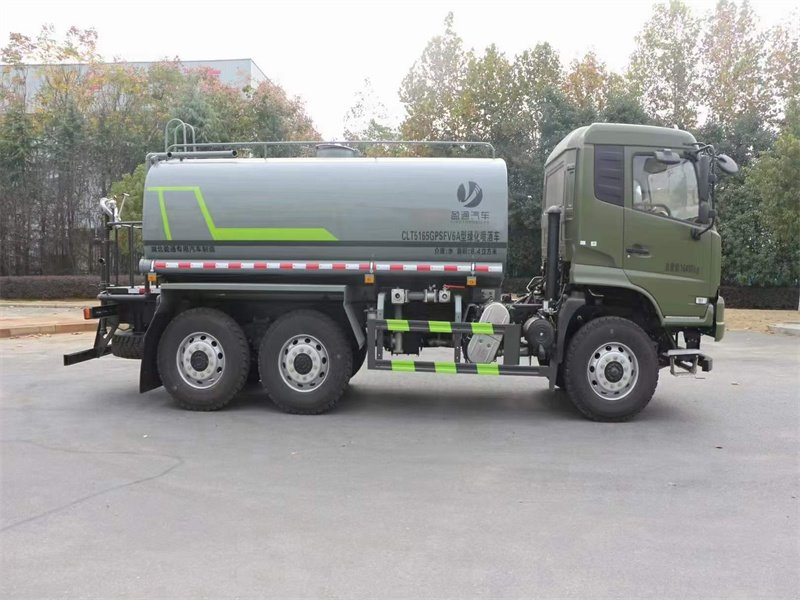 東風(fēng)天錦六驅(qū)灑水車配置怎么樣