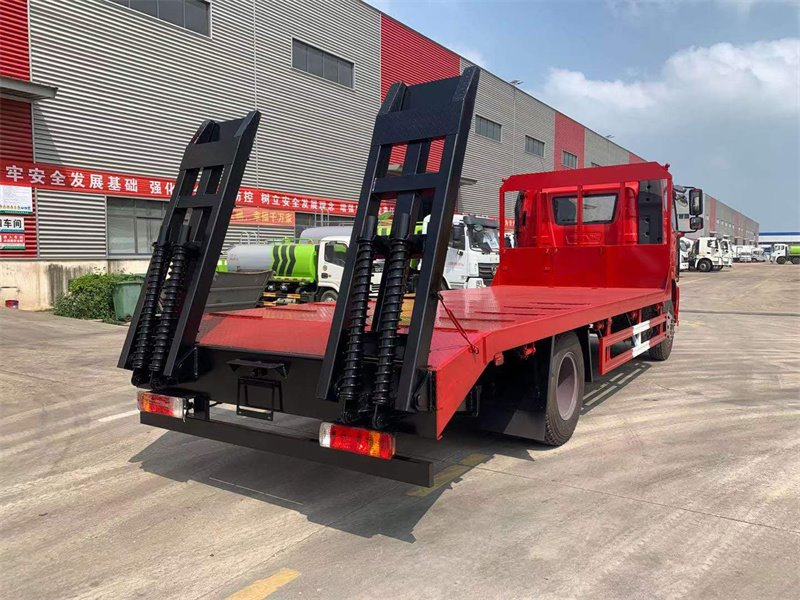 解放J6L國六平板車現(xiàn)車價格
