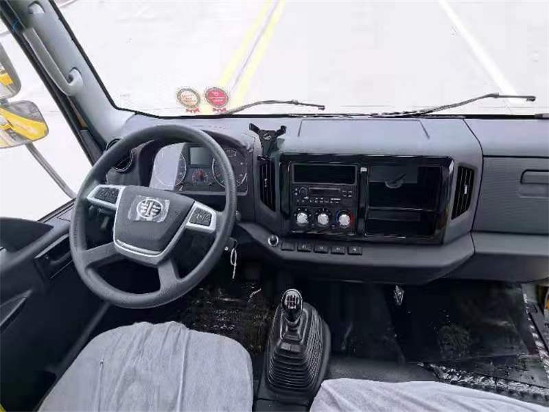 道路救援車國六解放虎V一拖二藍牌清障車配置
