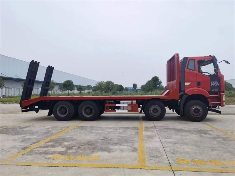 解放J6國六平板車大柴260馬力