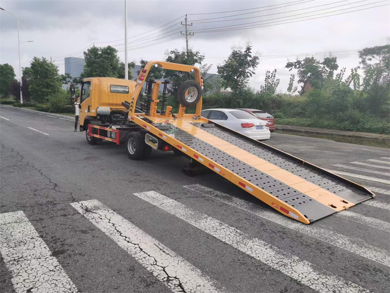 重汽豪沃清障車性價高
