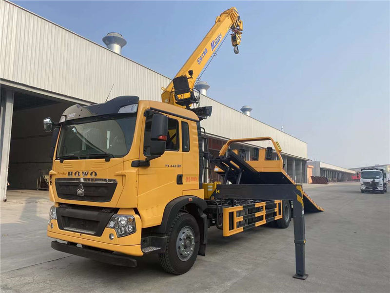 國六重汽豪沃TX單橋帶吊清障車