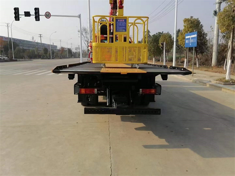 多功能道路救援車德翼6帶吊底價