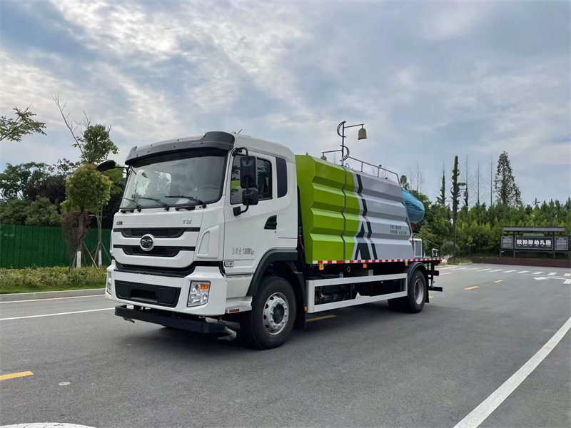 比亞迪抑塵車100米霧炮