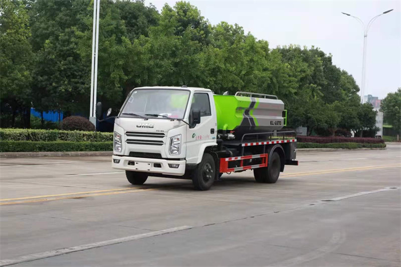 江鈴清洗吸污車軸距3360