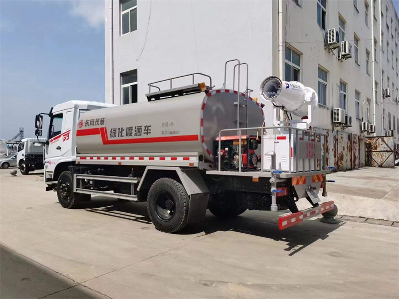 東風(fēng)D3國六灑水車190馬力