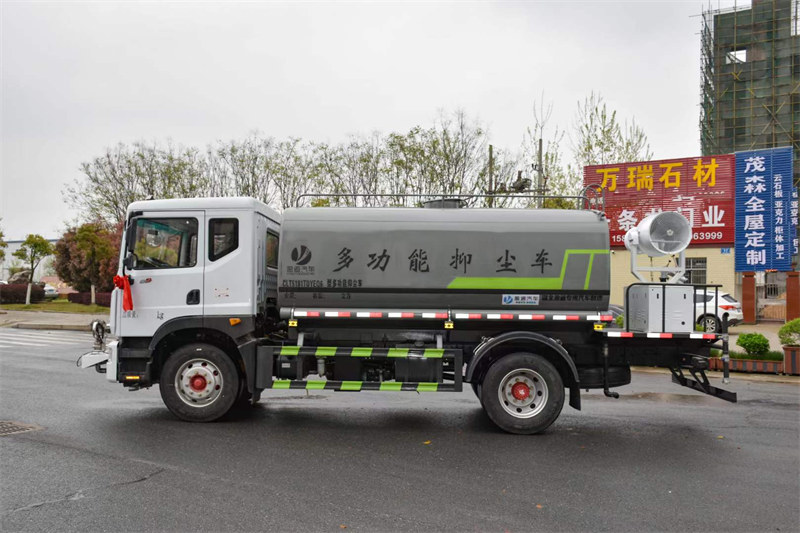 東風(fēng)12方抑塵車軸距3950