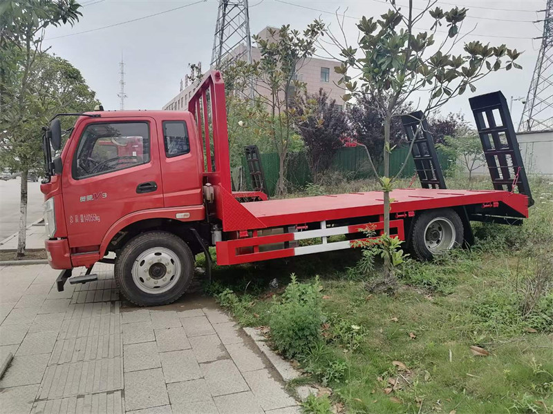 奧馳V3平板車整車13萬