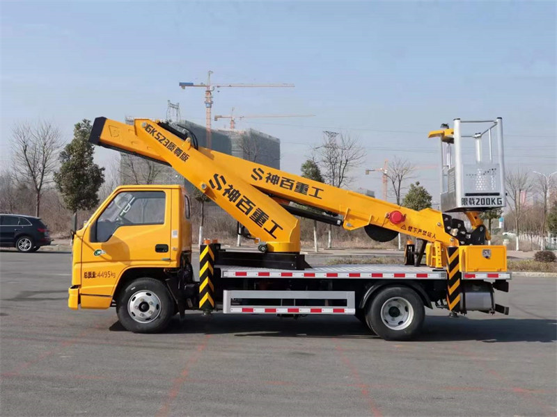 藍(lán)牌23米高空作業(yè)車全新上市