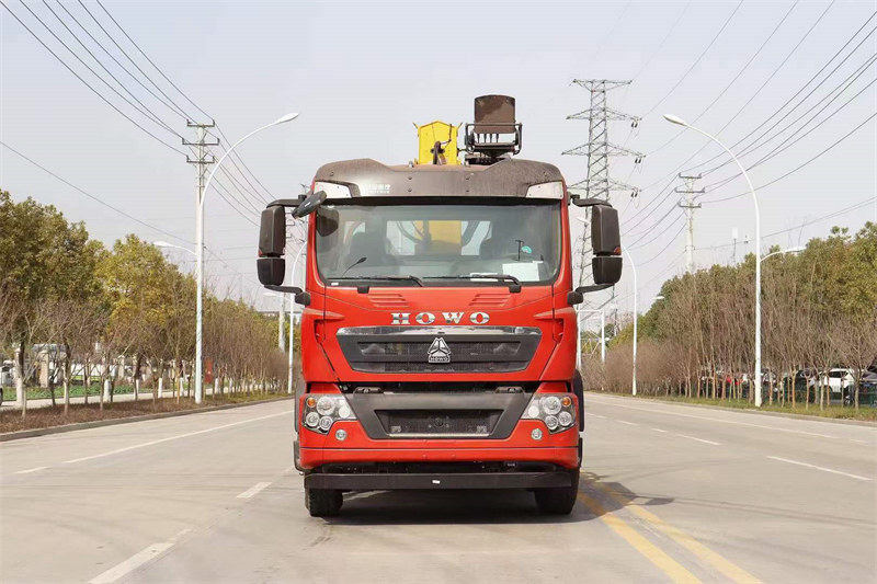 清障車帶吊豪沃12噸低價(jià)