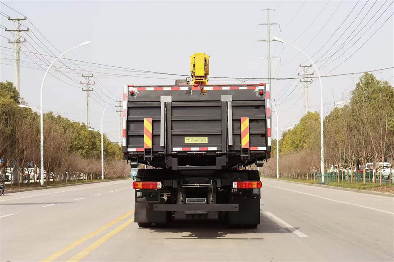 清障車帶吊豪沃12噸低價(jià)