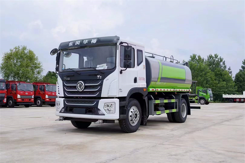 東風(fēng)多功能抑塵車大量現(xiàn)車