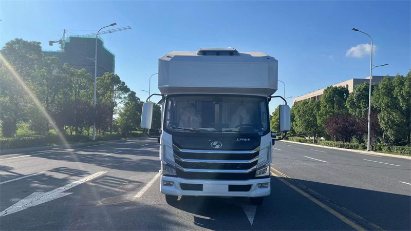 躍進(jìn)H500升降頂房車火爆來襲
