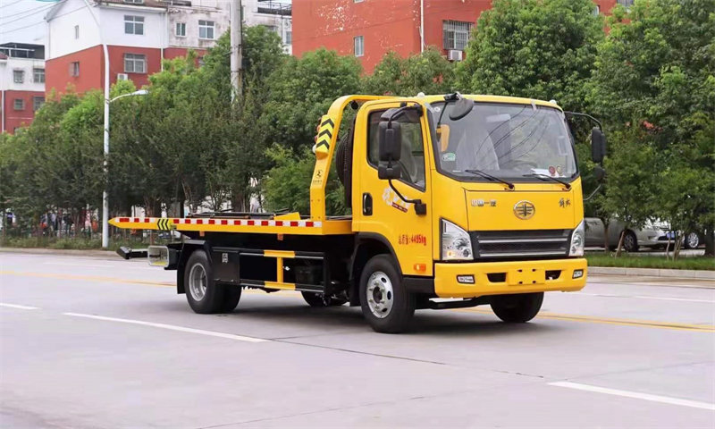 解放一拖二清障車現車報價