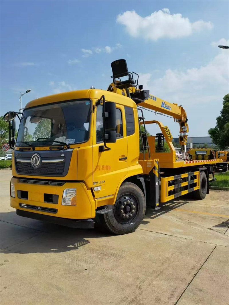 天錦帶吊清障車5000軸距