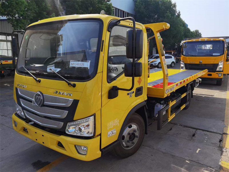 老規(guī)藍牌清障車現(xiàn)車