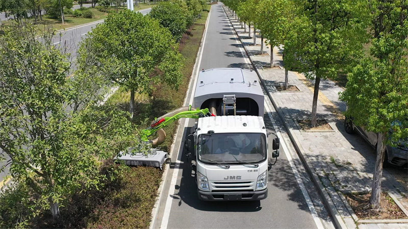 程力五十鈴綠化綜合養(yǎng)護(hù)車多少錢