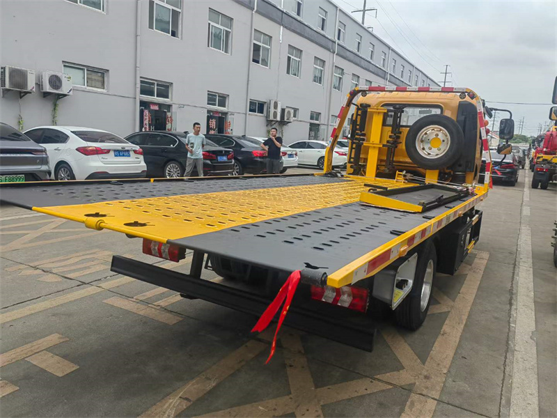 江淮藍(lán)牌新規(guī)清障車質(zhì)量好