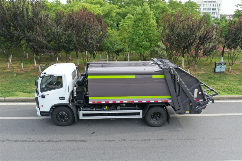 東風(fēng)新能源壓縮垃圾車一口價(jià)