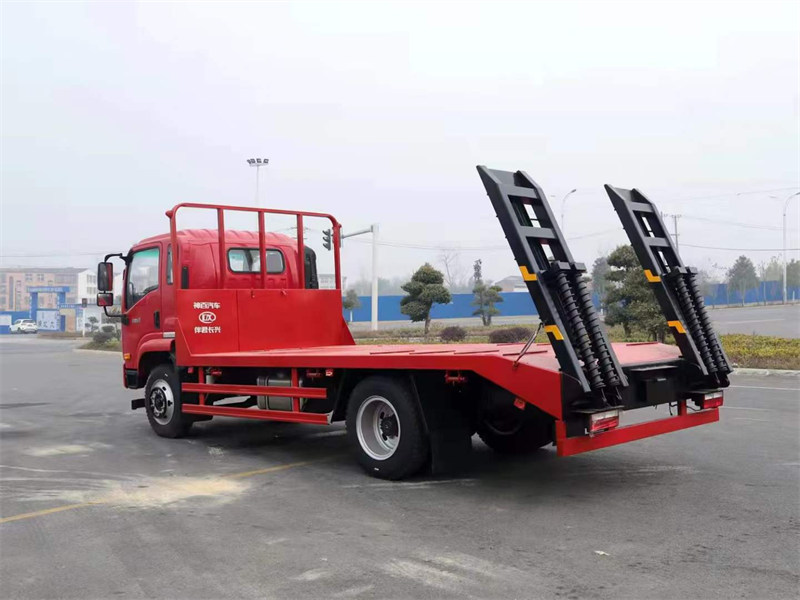 南駿平板車現(xiàn)車出售
