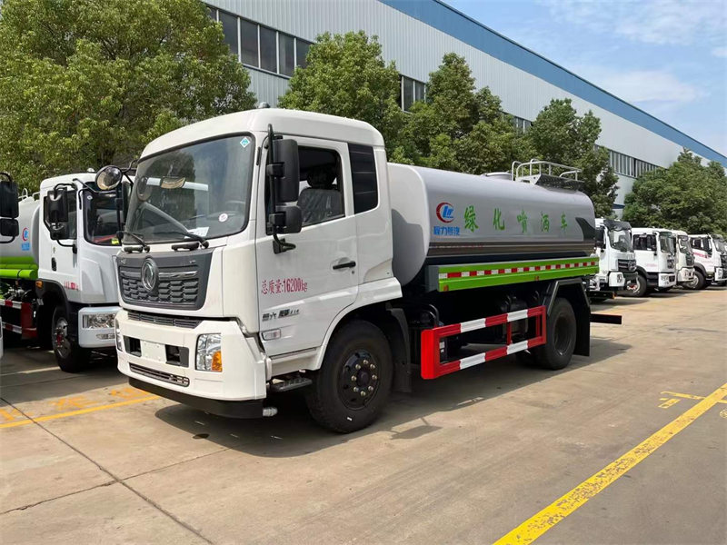 12.6方東風天錦灑水車經(jīng)濟實惠