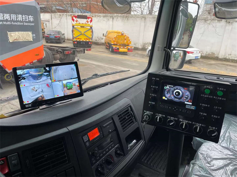 國六吸塵車多少錢