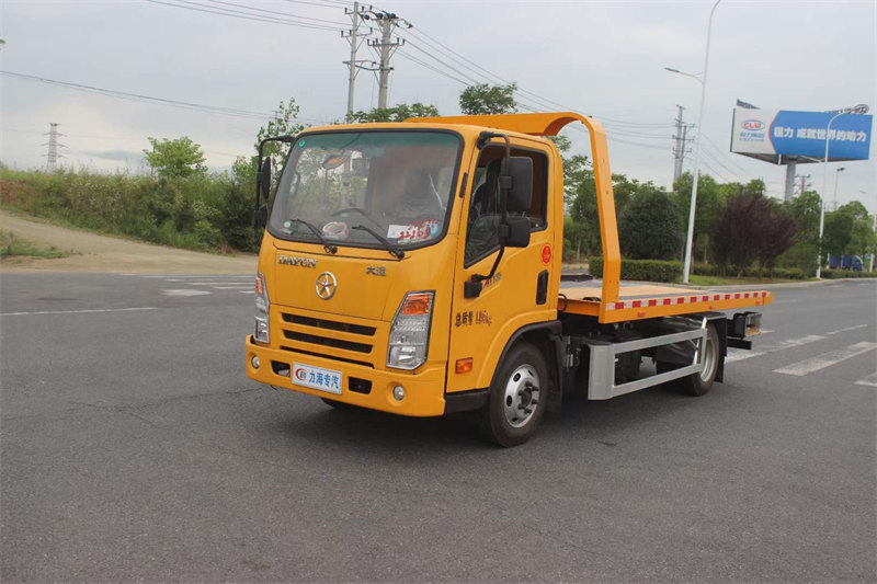 成都大運(yùn)新規(guī)清障車(chē)不限行