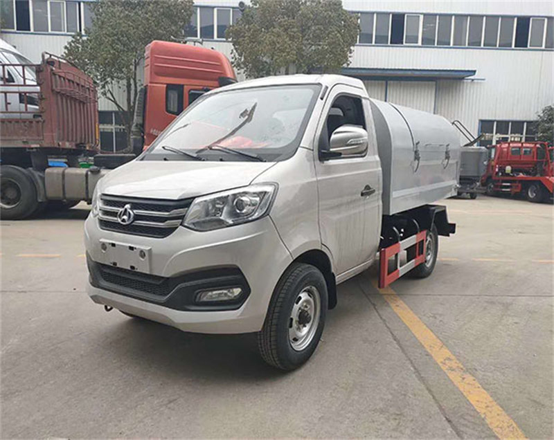 國六長安密封式垃圾車周末優(yōu)惠價
