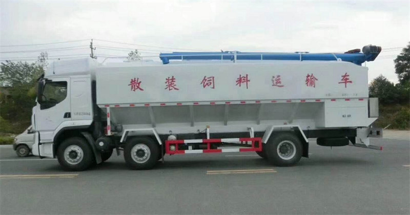 15噸柳汽散裝飼料車價(jià)錢