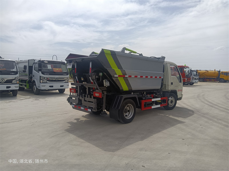 藍牌3方自卸垃圾車便宜出售