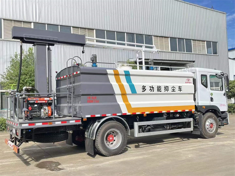 多利卡D9鐵路抑塵車全新上線