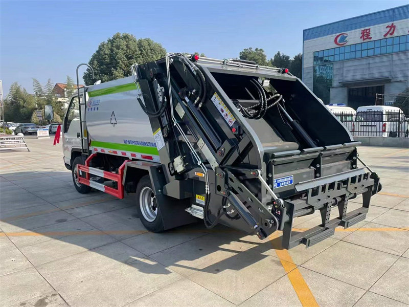 小卡之星3壓縮垃圾車0首付分期