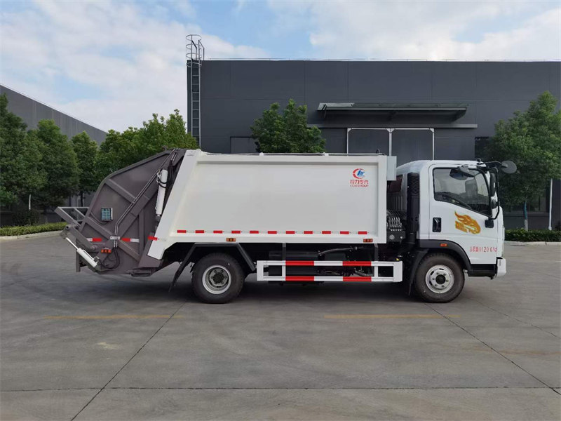 豪曼6方壓縮式垃圾車可分期
