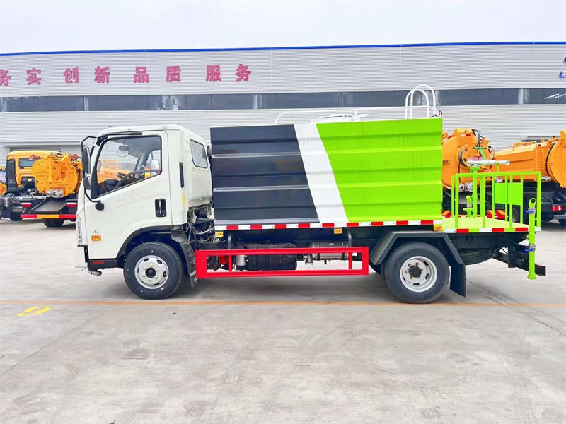 福田領(lǐng)航藍(lán)牌抑塵車程力票證