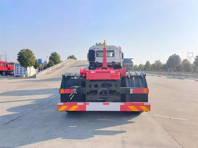東風天龍后雙橋勾臂車報價