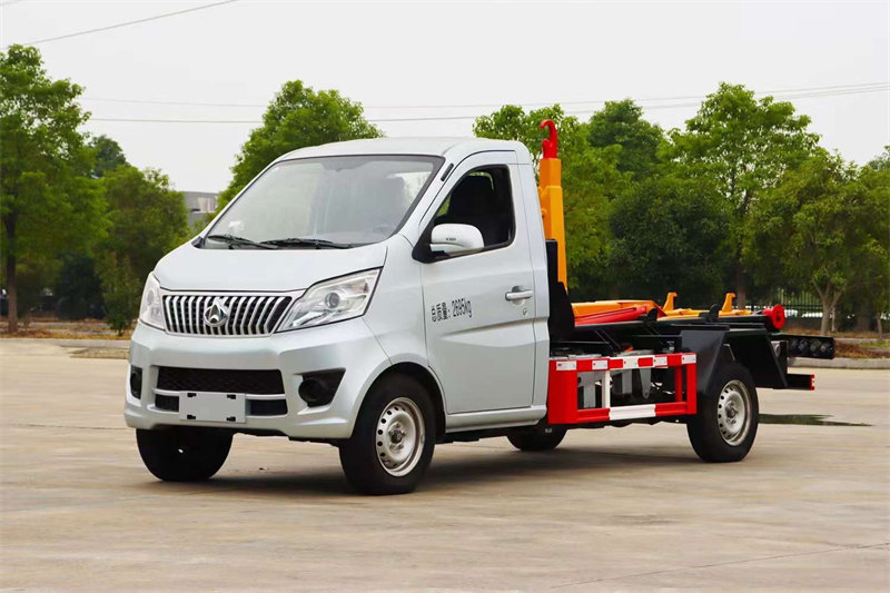 新能源長(zhǎng)安勾臂垃圾車(chē)廠家直銷(xiāo)