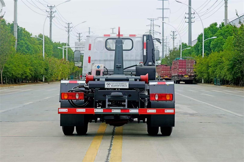 東風?華神F3勾臂車黃牌?可下地下室??