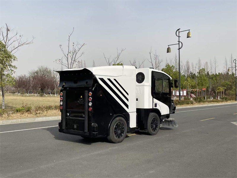 智能自動(dòng)駕駛掃路機(jī)廠家直銷(xiāo)