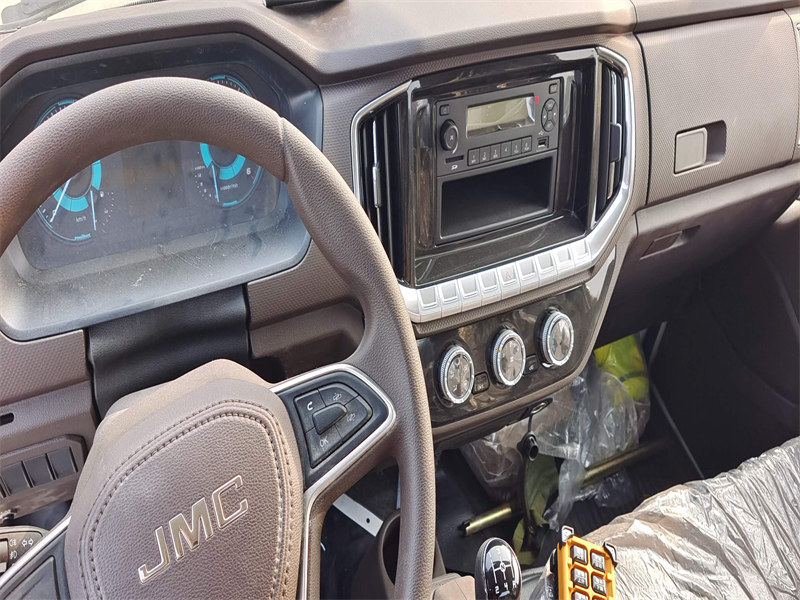 5方江鈴順達(dá)壓縮式垃圾車高黃牌