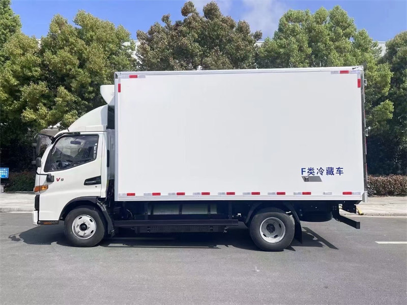 4米2天然氣冷藏車經(jīng)濟(jì)實(shí)用