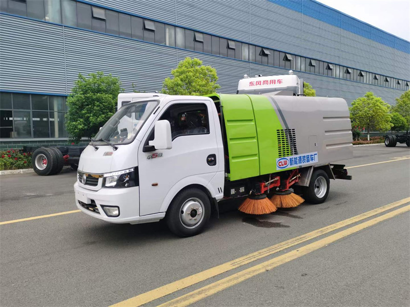 2.5方東風(fēng)途逸純電動掃路車價格
