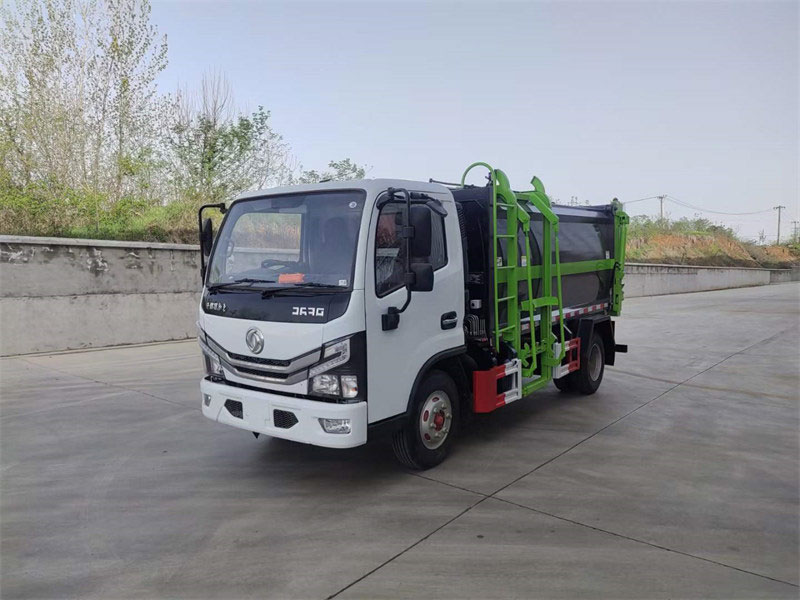 6方東風(fēng)D6側(cè)裝壓縮式垃圾車(chē)直銷(xiāo)廠家